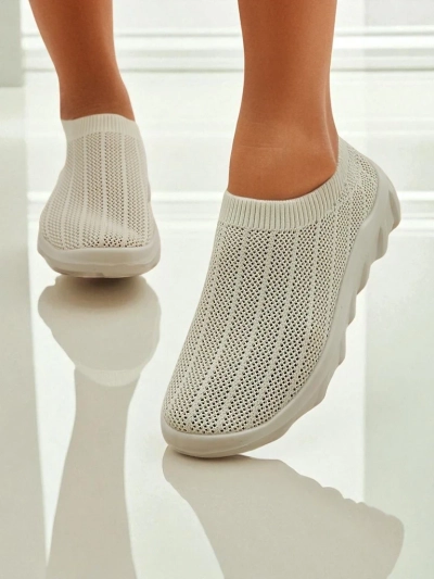 Дамски слипони Arete Бежови, дишащи сникърси от плат