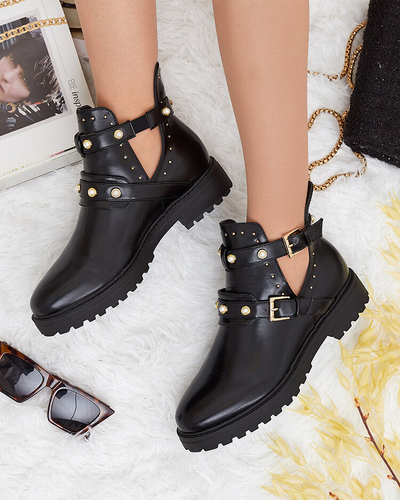 Royalfashion Черни дамски ботуши с украса и плосък ток Pearl Elegance