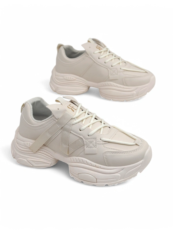 Бежови дамски сникърси Platina Roma на равна подметка, еко кожа, 5 см