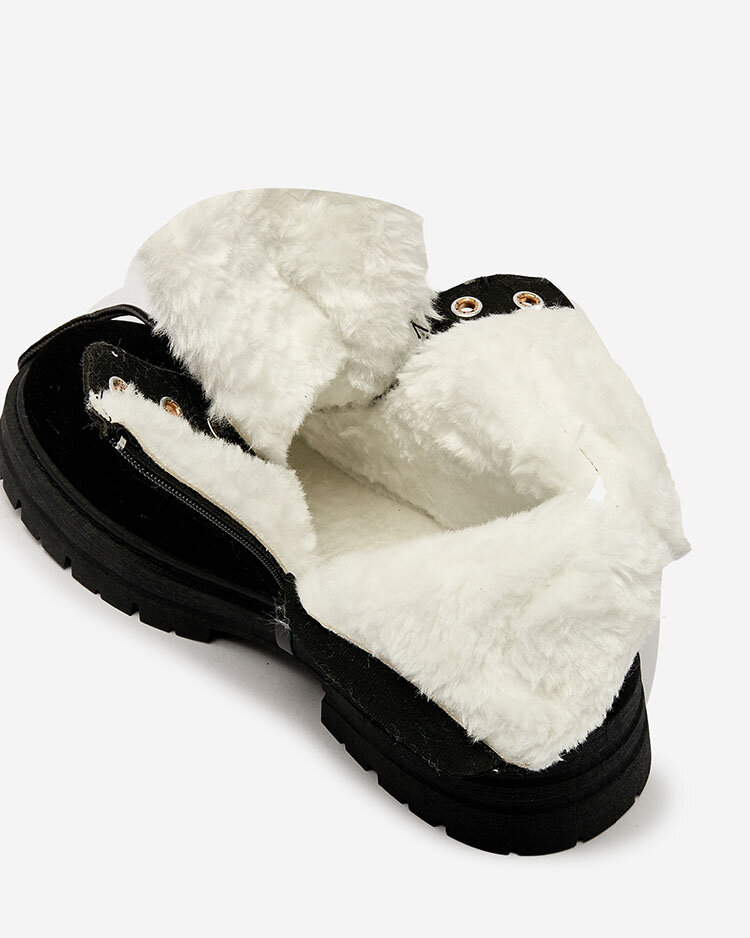 Royalfashion Дамски изолирани ботуши тип "трапер" в черно Radoras