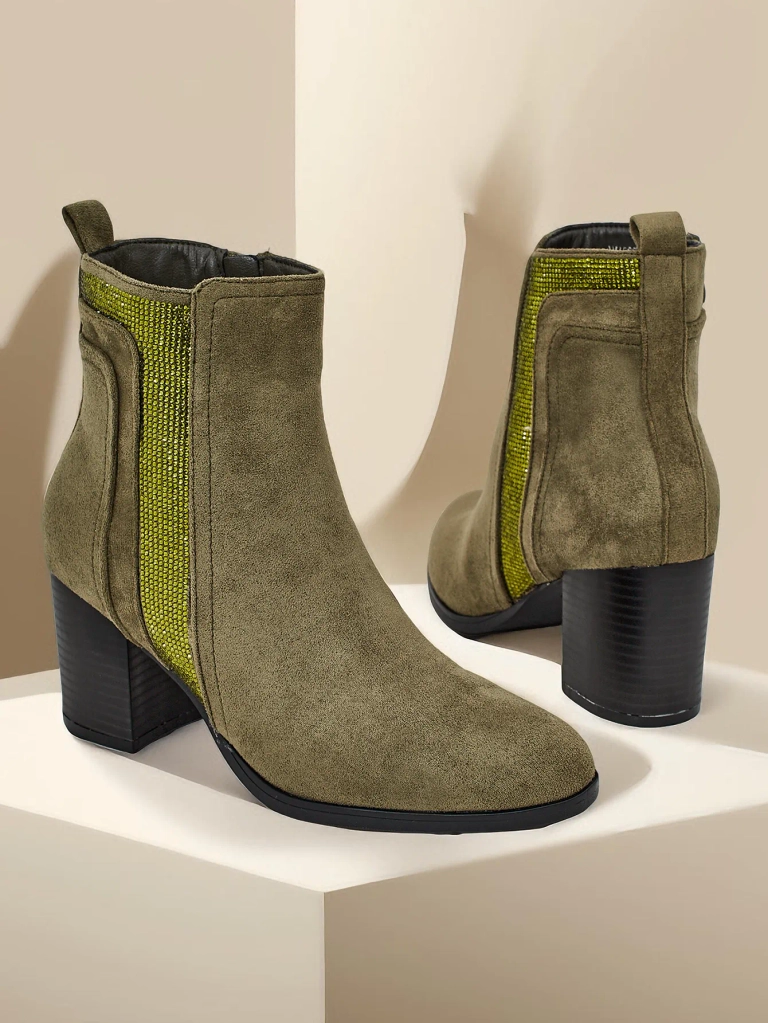 Royalfashion Дамски ботуши с висок ток Venotto