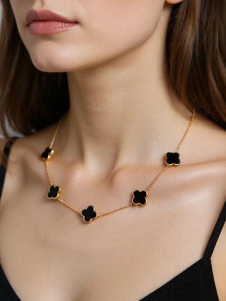 Колие Aurelia Clavis с перла в златна рамка