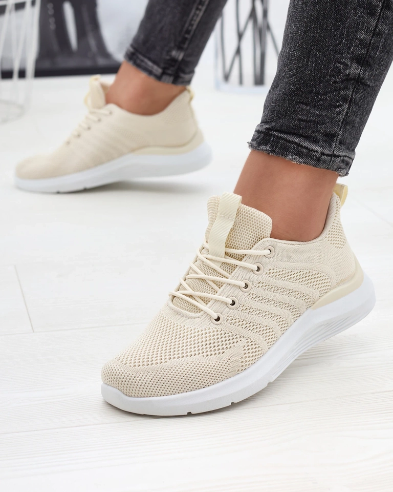 Кремави дамски спортни обувки от плат Bofia - Обувки