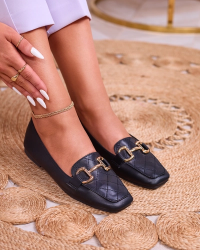 Royalfashion Черни дамски ватирани мокасини със златна украса Wetifa
