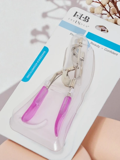 Маш за извиване на мигли