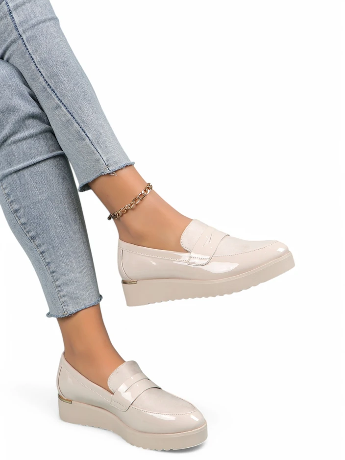 Royalfashion Дамски патентован мокасини Afidale