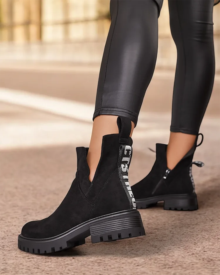 Royalfashion Дамски ботуши Gorgie с изрязано ходило