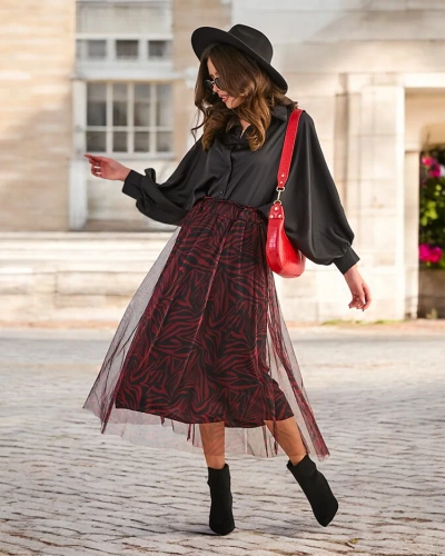 Рокля с миди дължина с тюл на Royalfashion с модел