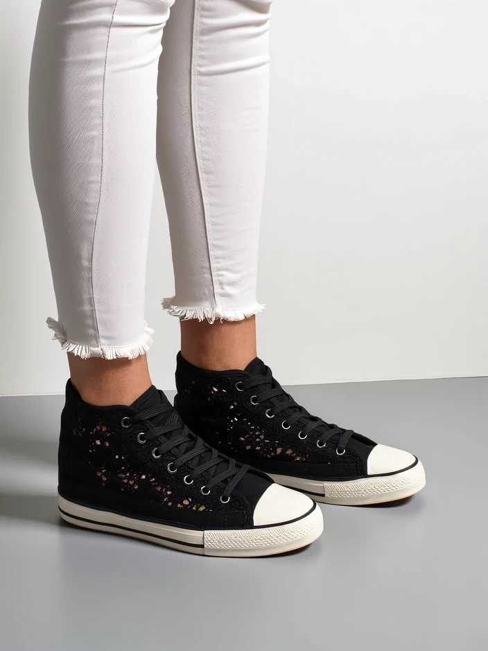 Royalfashion Женски перфориранки маратонки Limme