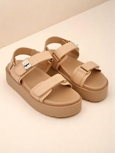 Дамски сандали на платформа Royalfashion Бежови Lavinia – удобно лято