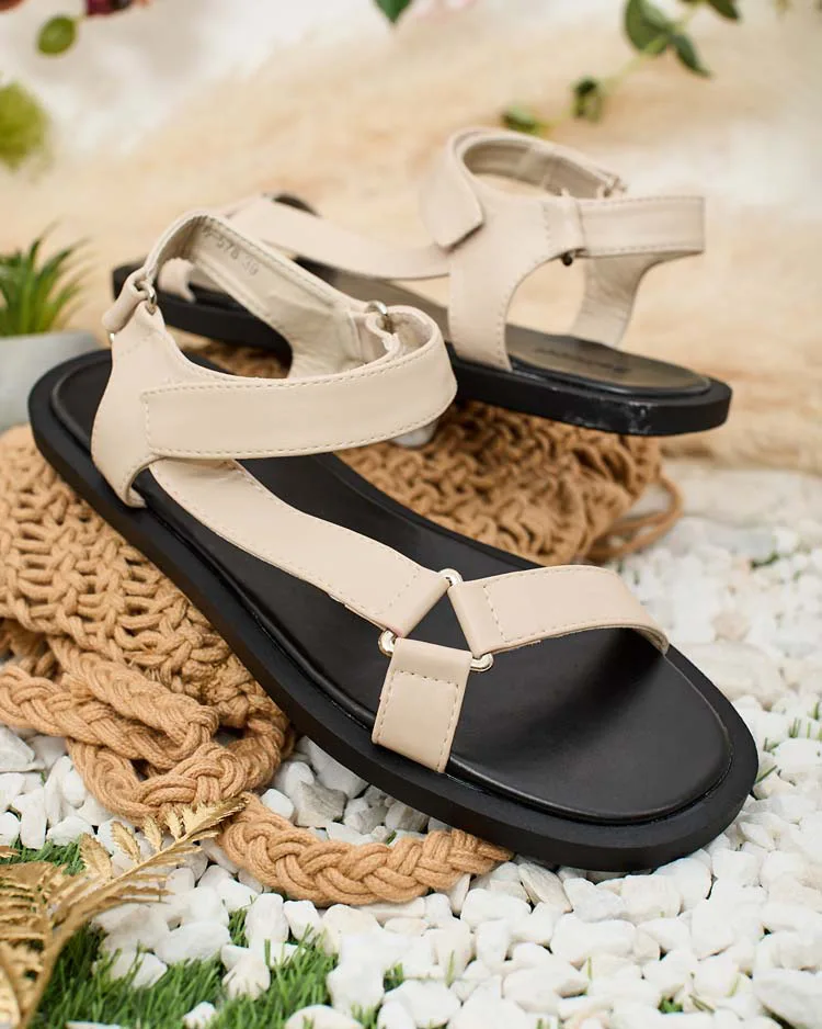 Royalfashion Дамски спортни сандали Gesset