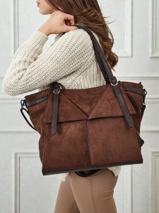 Тъмнокафяв