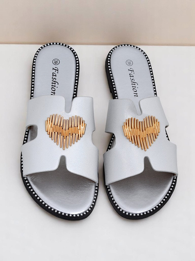 Royalfashion Дамски чехли на равна подметка Heart Chic