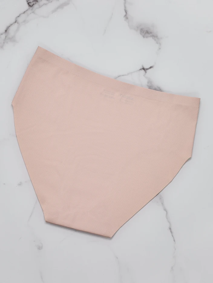 Royalfashion дамски бикини с ръбове и лазерно изрязване