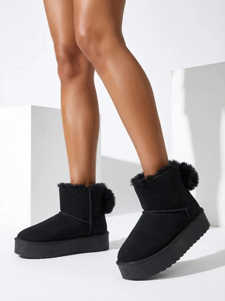 Royalfashion Дамски ботуши a'la snow boots в черно Goroggo