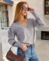 гълъбово сиво