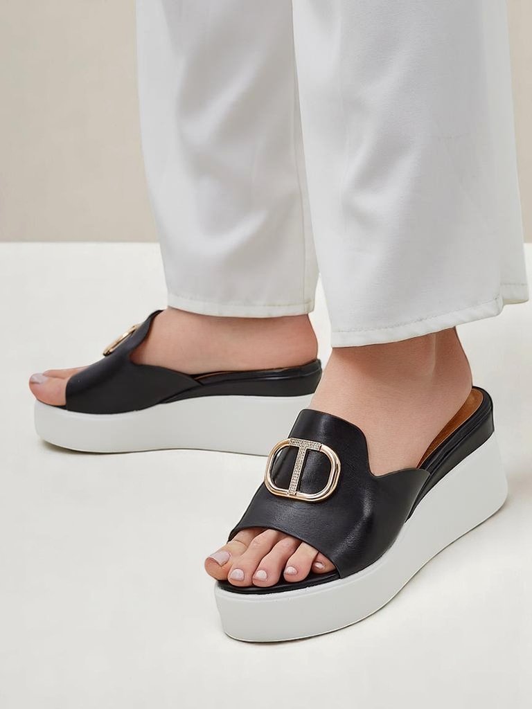 Royalfashion дамски сандали на клин Daffin