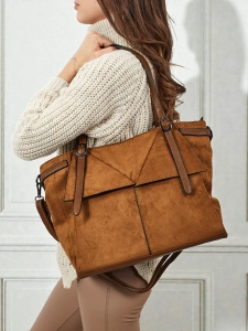 светлокафяв