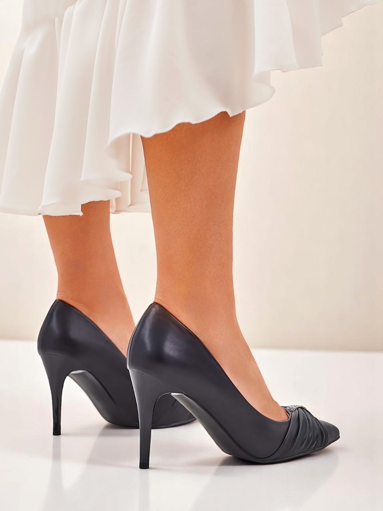 Royalfashion Дамски обувки от еко кожа Venetia Nera