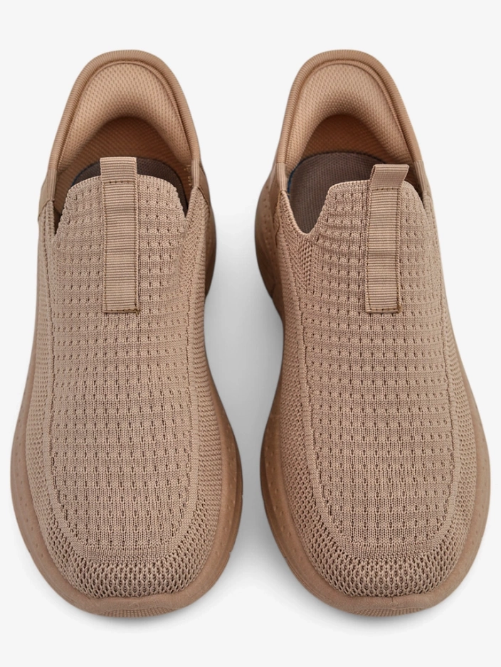 Дамски обувки slip on Selene Бежови – удобни маратонки на равна подметка