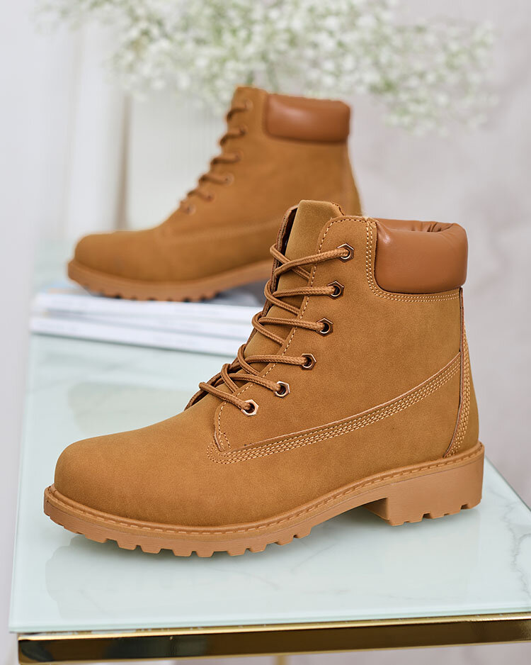 Royalfashion Кафяви дамски трапери Karveliea