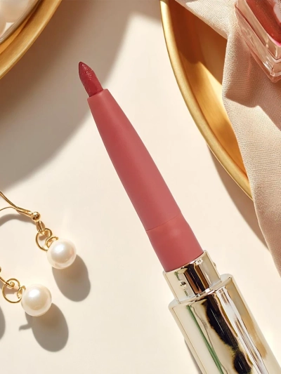 Течно червило и молив за устни 2-в-1 Coral Fever