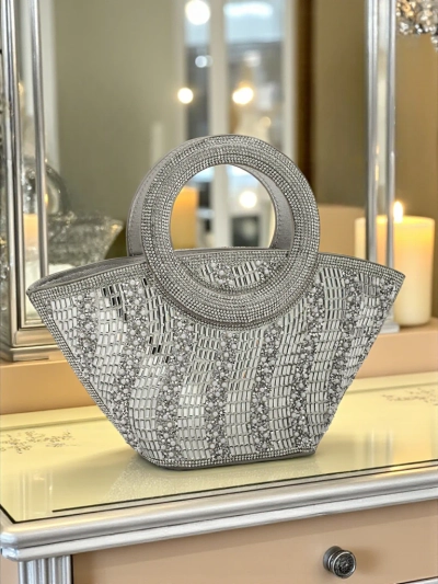 Малка дамска чанта с цирконии Sparkle Queen