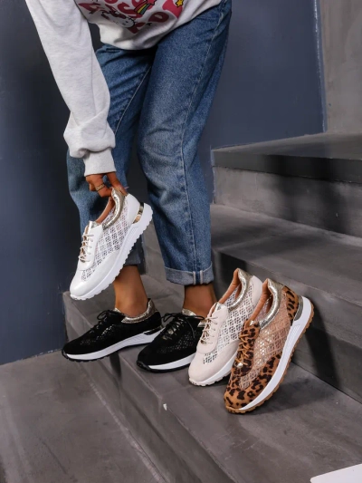 Royalfashion Перфорирани дамски маратонки Ellos