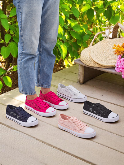 Дамски кецове Callista Fuksja - лека тъкан, равна подметка 2,5 см