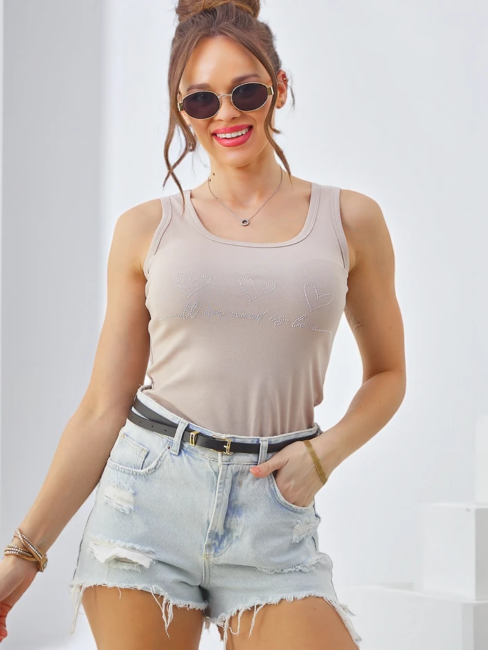 Роялфешън дамска тениска с презрамки и сърца