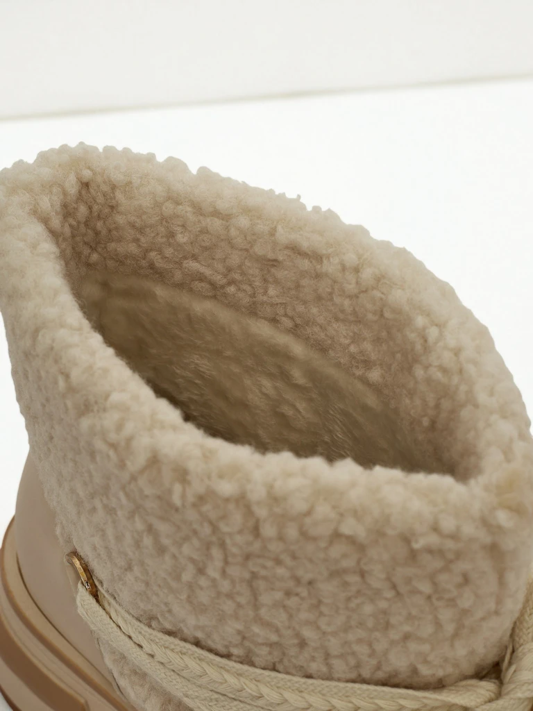 Дамски боти тип снегоходки с пух Verruna