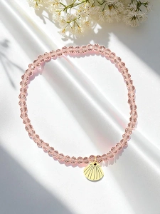 Светло розово