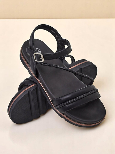 Royalfashion Дамски сандали на платформа с камъни Magnol