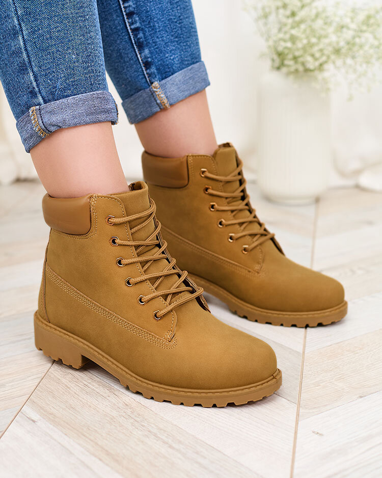 Royalfashion Кафяви дамски трапери Karveliea