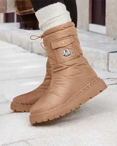 Тъмнокафяв