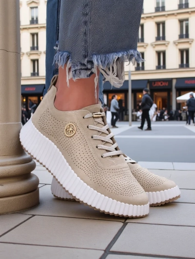 Royalfashion Спортни перфорирани маратонки за жени Tobin