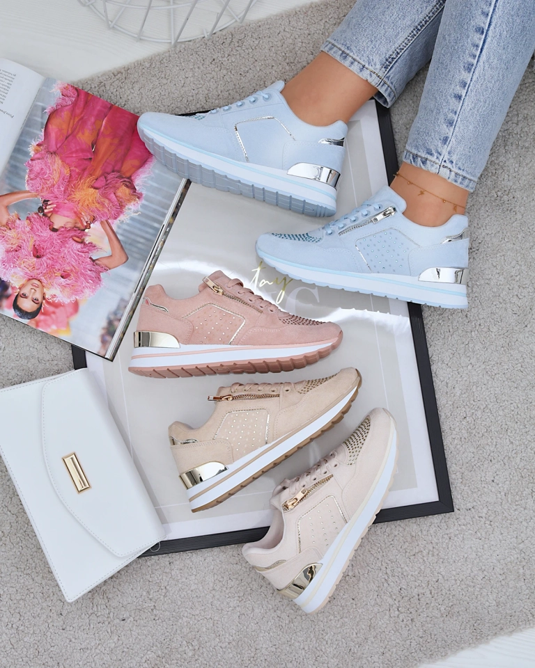 Дамски спортни обувки в светлокафяв цвят Vlindere - Обувки