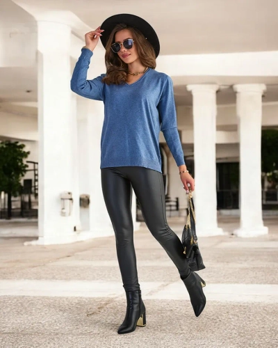 Royalfashion Син дамски пуловер със сърцевидно деколте