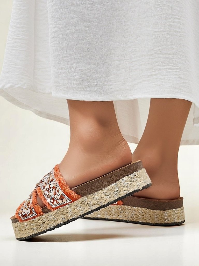 Royalfashion Дамски чехли с украси Candy Candy