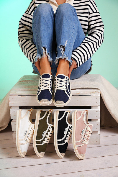 Czarne damskie tenisówki tkaninowe Mokida - Obuwie