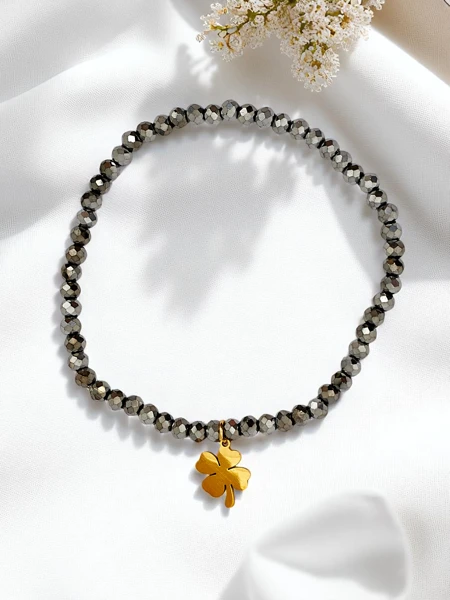 Royalfashion Дамска гривна с висулка детелина