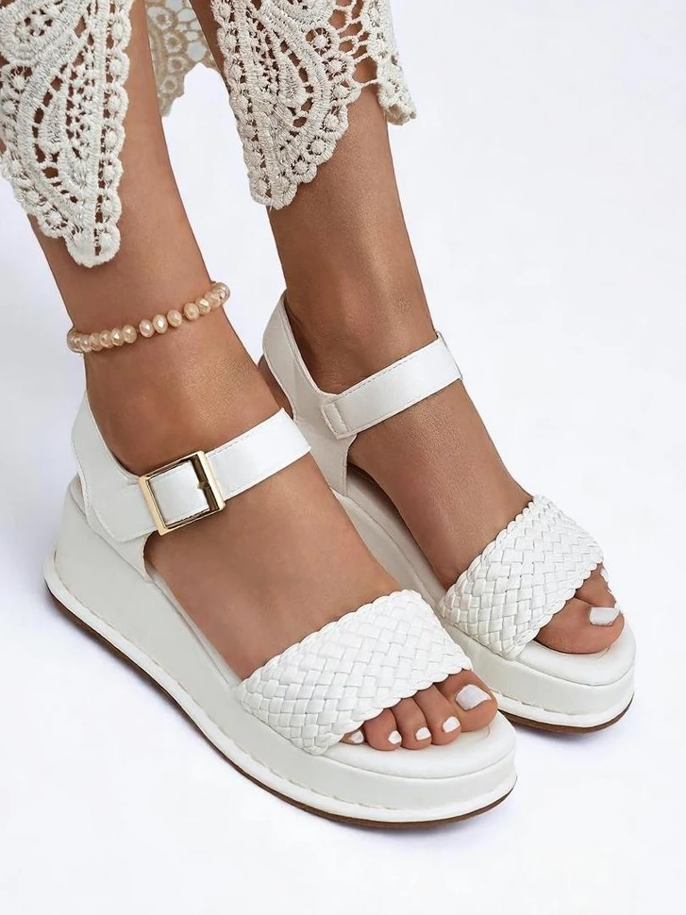 Royalfashion Дамски сандали на платформа с плитен каиш Fiolle