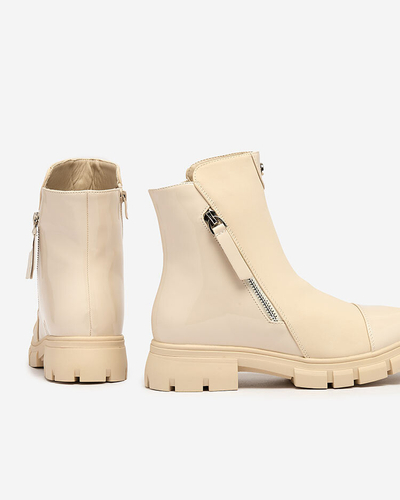 Royalfashion Бежови матови дамски ботуши Hedaheh