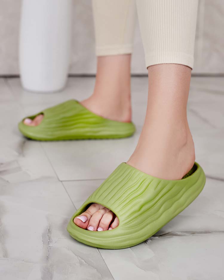 Royalfashion Дамски гумени джапанки Magged