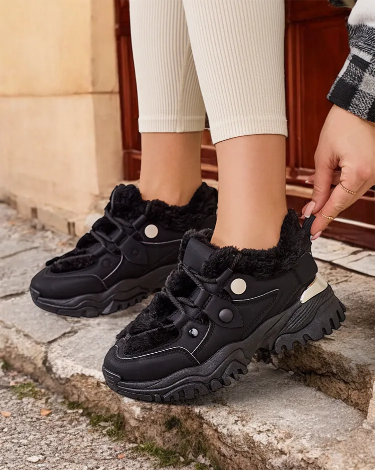 Дамски изолирани обувки на Royalfashion Poriomo