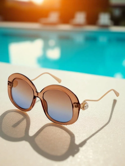 Royalfashion Слънчеви очила с декоративни дръжки Glam Shine