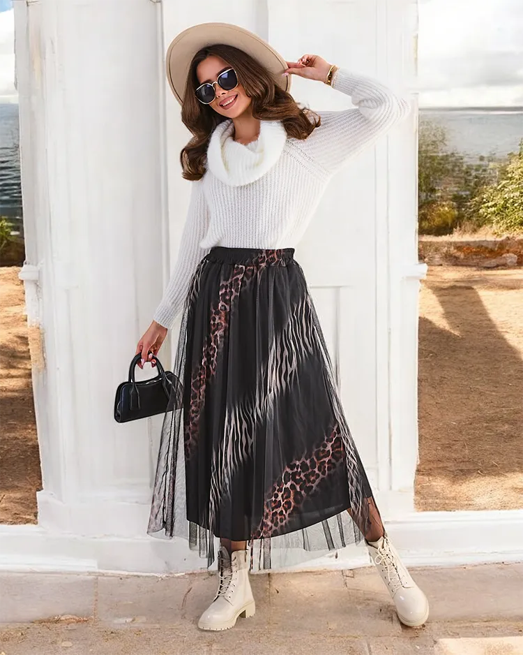 Рокля средна дължина за жени със зебра десен от роял мод.