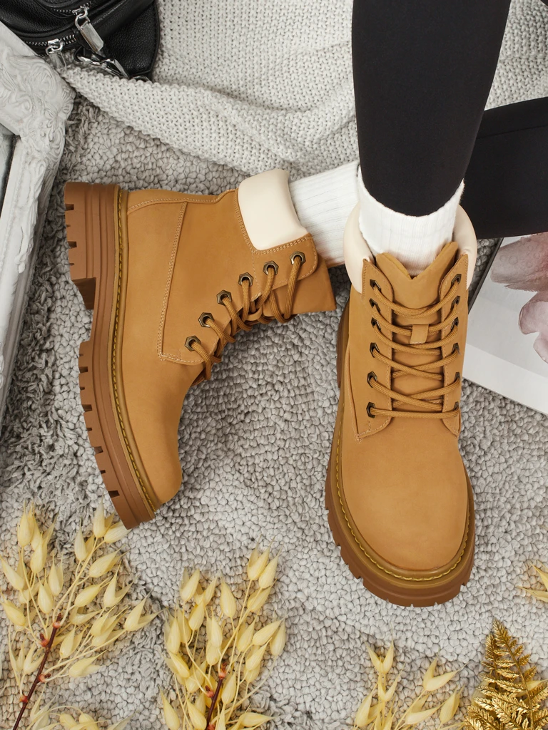 Дамски боти Avienne