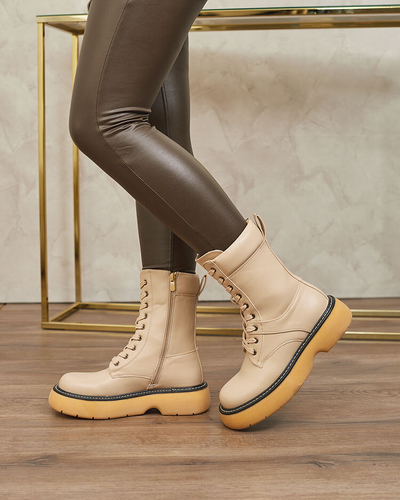 Royalfashion Бежови дамски ботуши с връзки на масивна подметка Diret