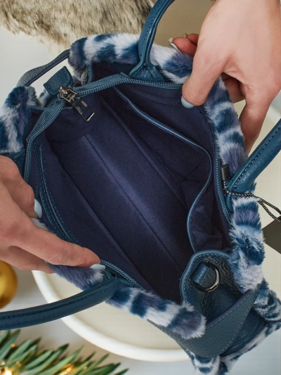 Малка дамска чанта от еко кожа с пантерка Panthory